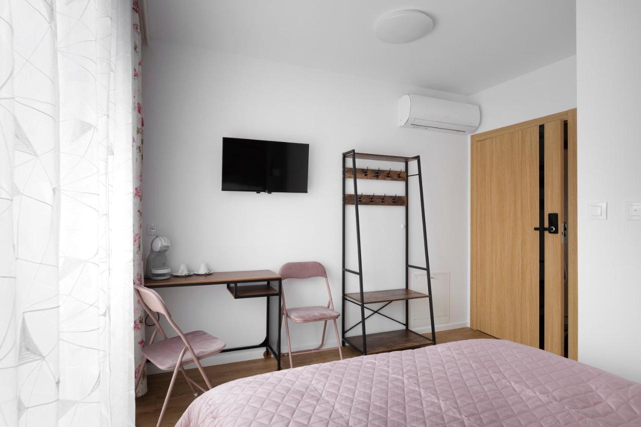 Pokoje Goscinne Poziomk Kudowa-Zdrój Extérieur photo